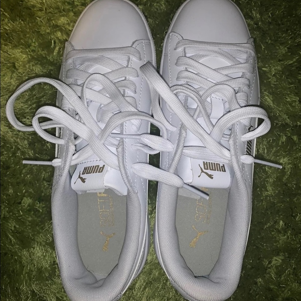 Puma sneakers
